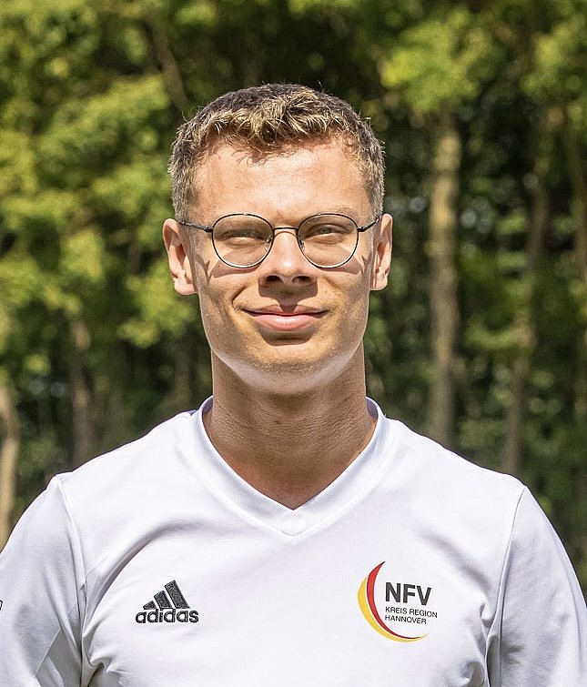 Finn Ilias Keller